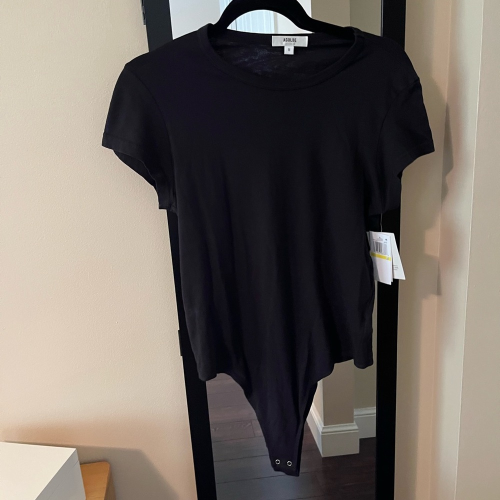 Agolde Black Asymmetrical Short Sleeve Bodysuit